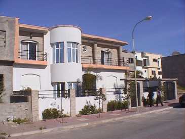 Photo: Sells House 320 m2 (3,444 ft2)