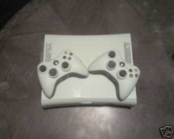 Photo: Sells Video game XBOX 360 SYSTEM