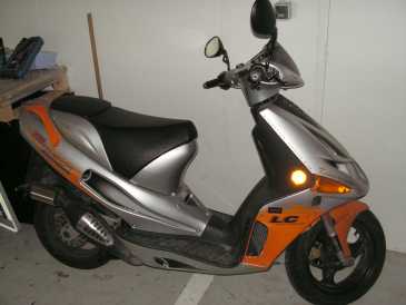 Photo: Sells Scooter 50 cc - DERBI - PREDATOR
