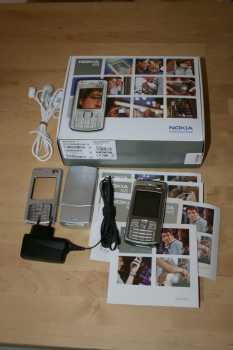 Photo: Sells Cell phone NOKIA - N70