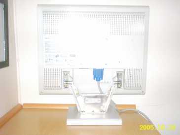 Photo: Sells Screen NEC - MULTISYNC LCD1550V
