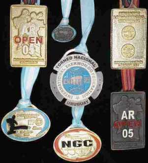 Photo: Sells Medal Between 1939 and 1945