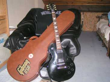Photo: Sells Guitar GIBSON - LESPAUL STUDIO
