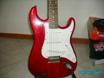 Photo: Sells Guitar EKO - S300