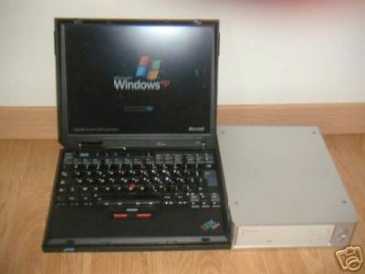 Photo: Sells Laptop computer IBM - THINKPAD X30