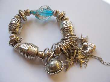 Photo: Sells 2 Bracelets Fantasy - Women