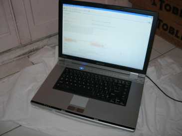 Photo: Sells Laptop computer TOSHIBA - G10 - 126