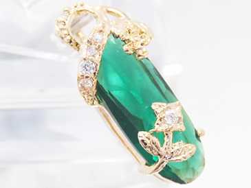 Photo: Sells Pendant With emerald - Women