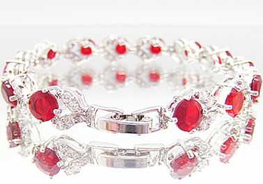 Photo: Sells Bracelet With ruby - Women