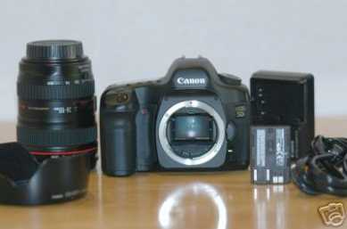 Photo: Sells Camera CANON - EOS 5D