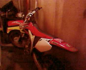 Photo: Sells Motorbike 450 cc - HONDA - CRF