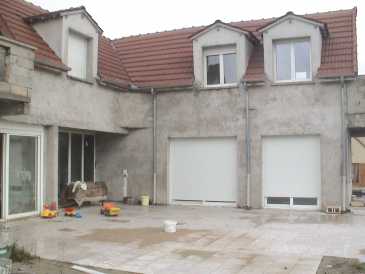Photo: Sells House 200 m2 (2,153 ft2)