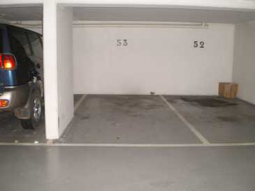 Photo: Rents Parking facility 10 m2 (108 ft2)