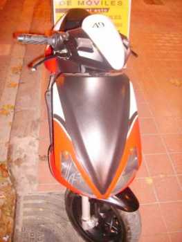 Photo: Sells Motorbike 50 cc - BENELLI - 491 RR