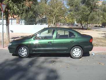 Photo: Sells Coupé RENAULT - Laguna II