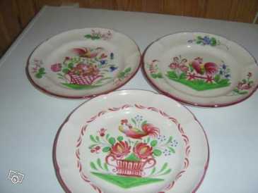 Photo: Sells 3 Porcelains Plate