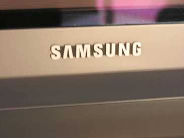 Photo: Sells Flat screen TV SAMSUNG