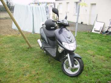 Photo: Sells Scooter 50 cc - KYMCO