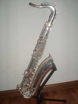 Photo: Sells Saxophone SELMER - MODELO 26