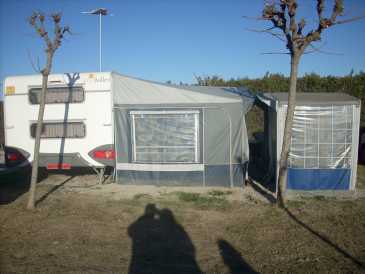Photo: Sells Caravan and trailer SUN ROLLER - QUEEN