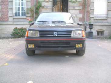 Photo: Rents Grand touring PEUGEOT