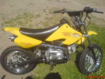 Photo: Sells Motorbike 80 cc - YAKUSA - YAKUZA