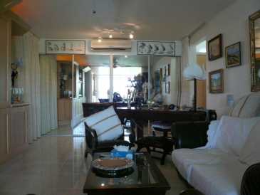 Photo: Sells 3 bedrooms apartment 70 m2 (753 ft2)