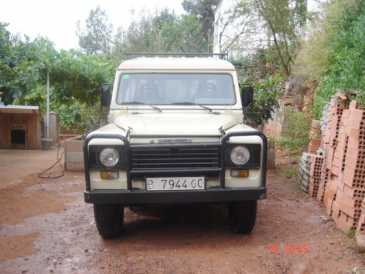 Photo: Sells FWD car LAND ROVER - LAND ROVER