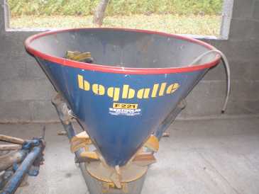 Photo: Sells Furniture and household appliance BOGBALLE