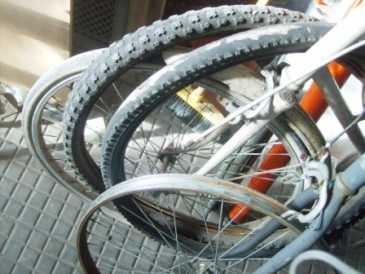 Photo: Sells Bicycle BIANCHI - BIANCHI