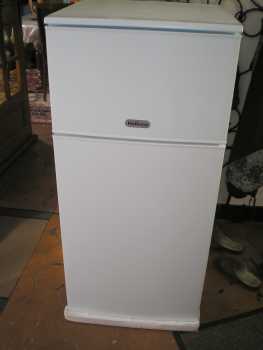 Photo: Sells Electric household appliance HELKINA - REFRIGERATEUR