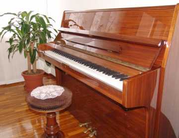 Photo: Sells Upright / vertical piano DIETMANN - VERTICALE ACUSTICO