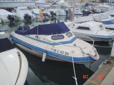 Photo: Sells Boat LARAY GLASTRON - 165 4.90X1,96