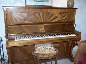 Photo: Sells Upright / vertical piano KLEVIN - MEURISIER