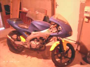 Photo: Sells Motorbike 50 cc - APRILIA - RS