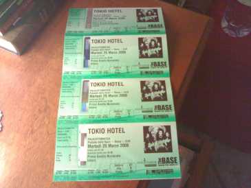 Photo: Sells Concert tickets CONCERTO DEI TOKIO HOTEL 6 LUGLIO - ROMA