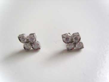 Photo: Sells Earrings With diamond - Women - CARTIER - ORECCHINI CON BRILLANTI