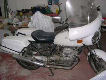 Photo: Sells Motorbike 500 cc - MOTO-GUZZI - MONZA V50