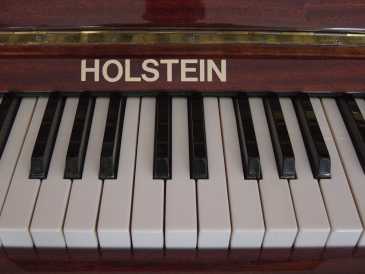 Photo: Sells Upright / vertical piano HOLTSEIN