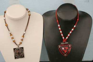 Photo: Sells 4800 Necklaces Creation - Women