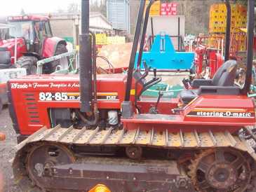 Photo: Sells Agricultural vehicle NEW HOLLAND - 8285M