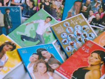 Photo: Sells 20 DVDs TV - Comedy - PLUS BELLE LA VIE - SERIE FRANCE 3