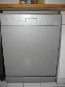 Photo: Sells Electric household appliance LAVE-VAISSELLE SMEG