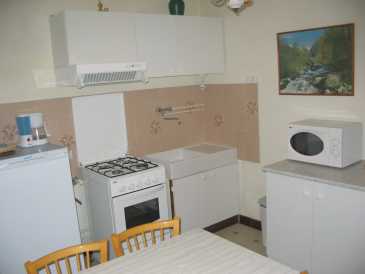 Photo: Rents 2 bedrooms apartment 34 m2 (366 ft2)