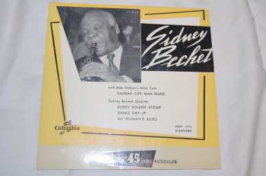 Photo: Sells Vinyl 45 rpm Jazz, soul, funk, disco - KANSAS CITY MAN BLUES - SIDNEY BECHET