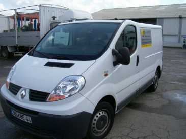 Photo: Sells Truck and utility RENAULT - TRAFIC L1H1 DCI 90 CLIM
