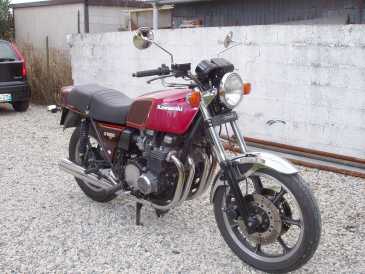 Photo: Sells Motorbike 1000 cc - KAWASAKI - Z 1000 ST
