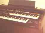 Photo: Sells Piano and synthetizer ELKA C700