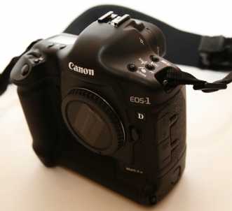 Photo: Sells Camera CANON - 1D MARK2N