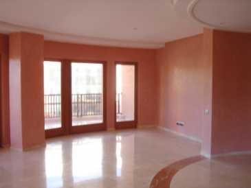 Photo: Sells 3 bedrooms apartment 213 m2 (2,293 ft2)